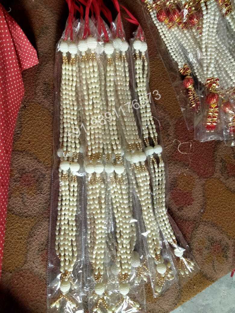 GOD STATUE GARLANDS